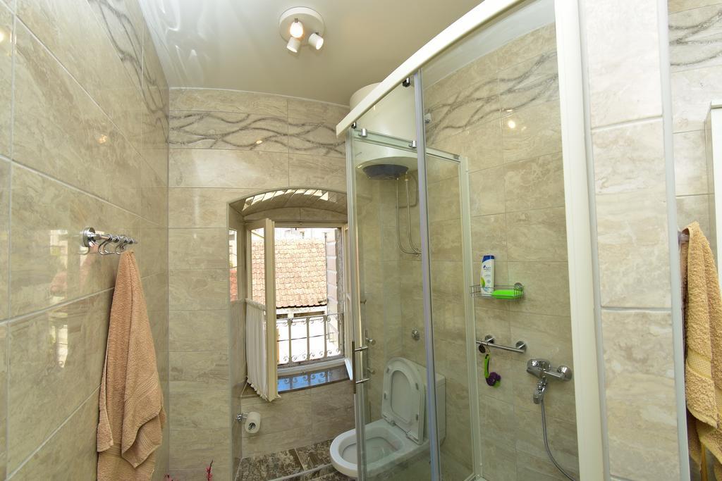 Apartment Waterline 페라스트 외부 사진
