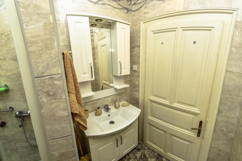 Apartment Waterline 페라스트 외부 사진